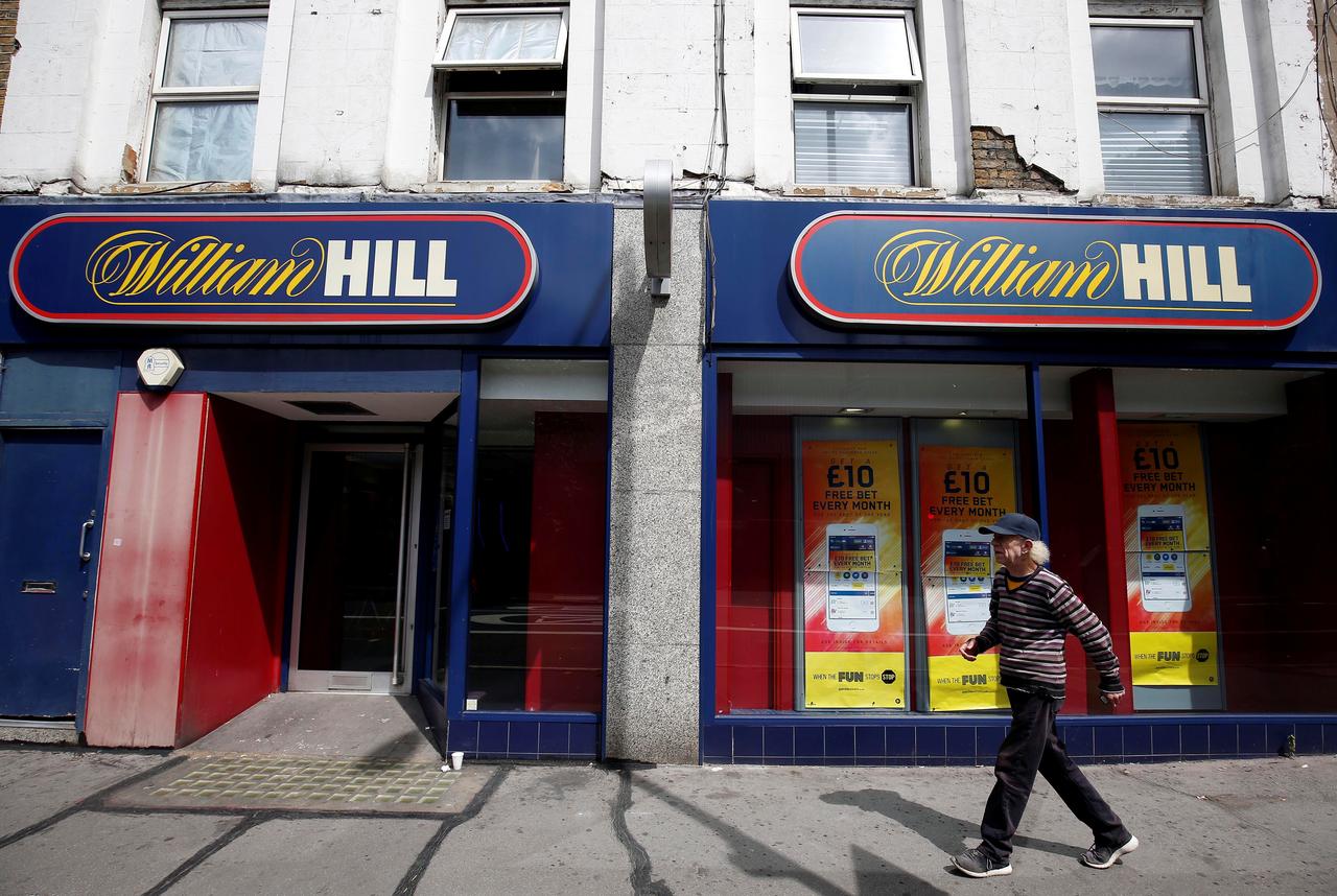 Mr Green Penalties Seen as Credit Negative For William Hill, Says Moody’s