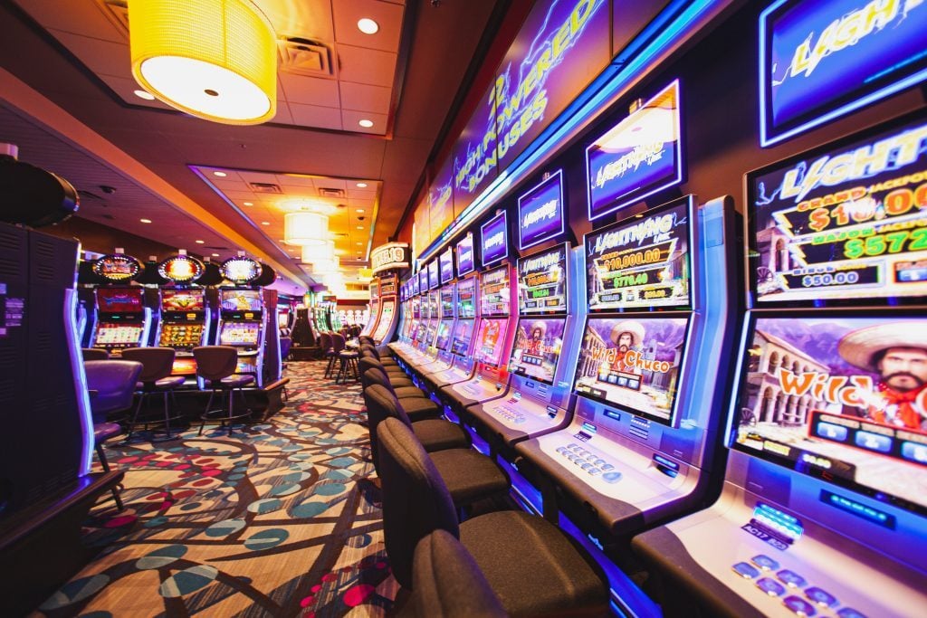 Illinois Approves Casinos, Gaming Terminals to Reopen Statewide