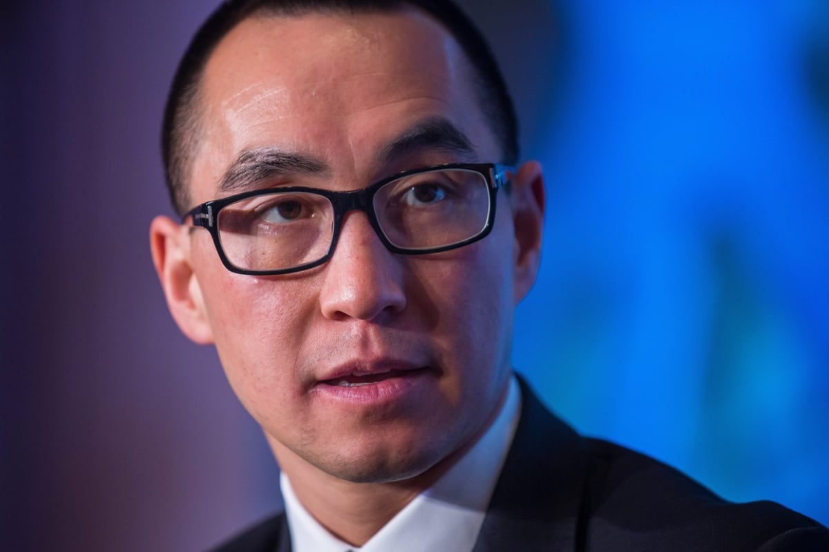 Melco Resorts Offers Management Share Purchase Program, Lawrence Ho Buys In