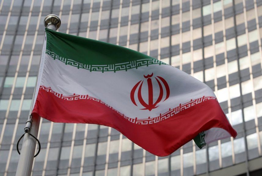 Iran Breaks Up Vast Online Gambling Network, Points Finger at UK