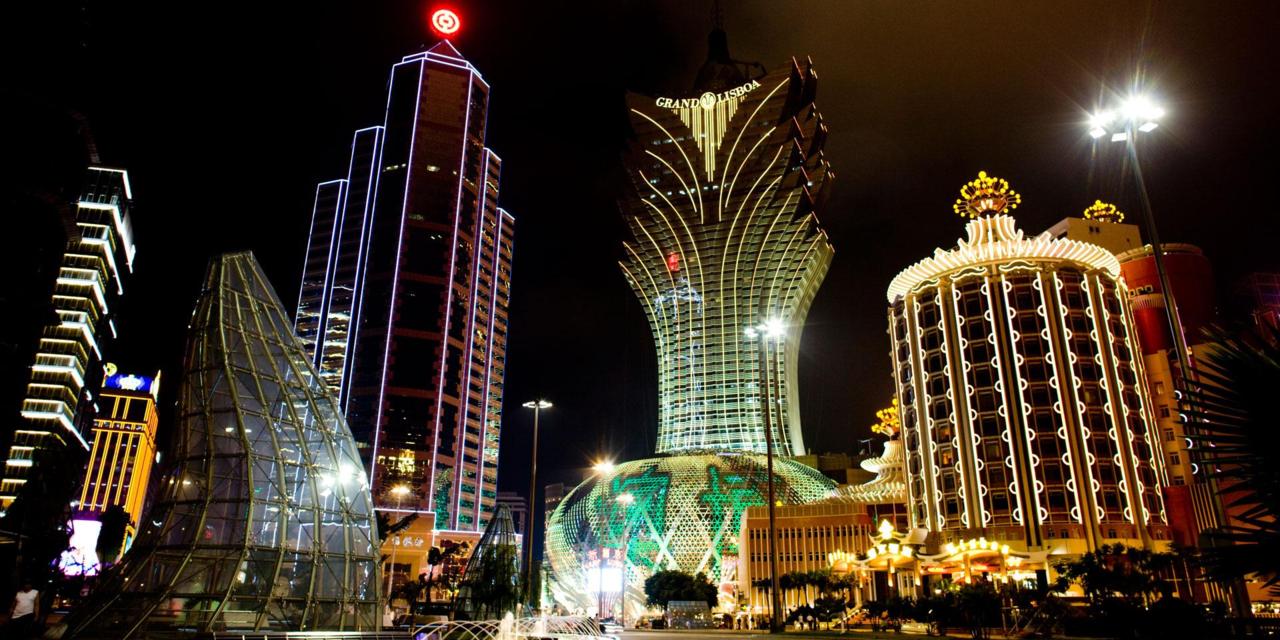 Macau Gambling Revenue Surges 28 Percent in April, Confounding Expectations