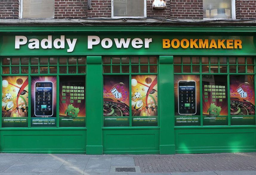 Flutter to Close 21 Underperforming Paddy Power Betting Shops