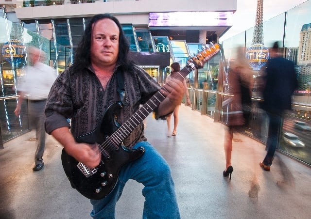 Las Vegas Street Performer Challenges for Right to Entertain