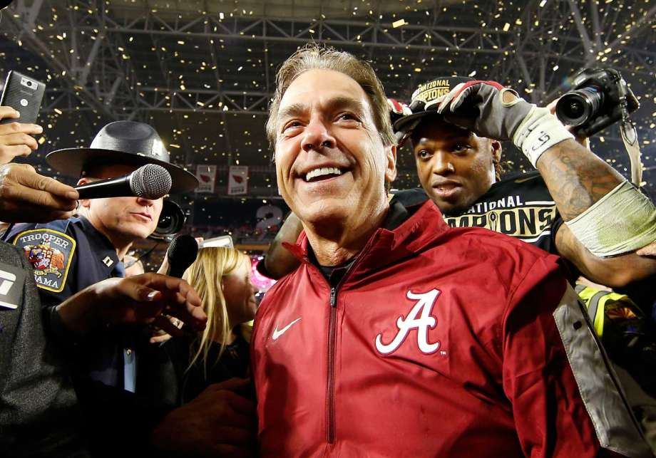 Early Betting on College Football Playoffs Favor Alabama Over Clemson