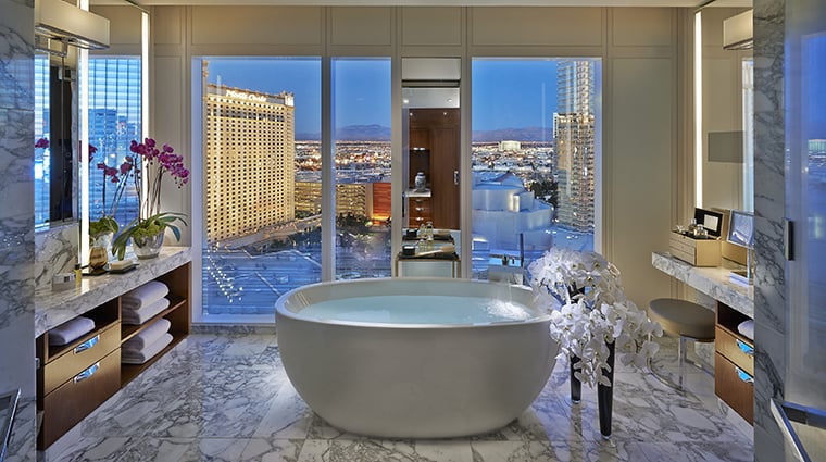 Non-Gaming Mandarin Oriental Las Vegas Grabbed Up by Hilton, Hotel to Morph into Waldorf Astoria