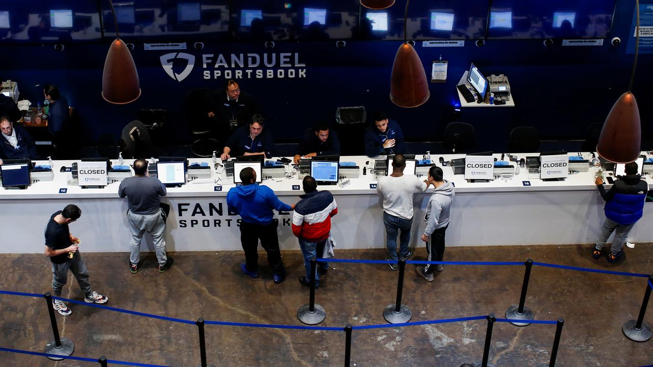 DraftKings, FanDuel Lead US Sports Betting Mobile App Downloads, Says Morgan Stanley